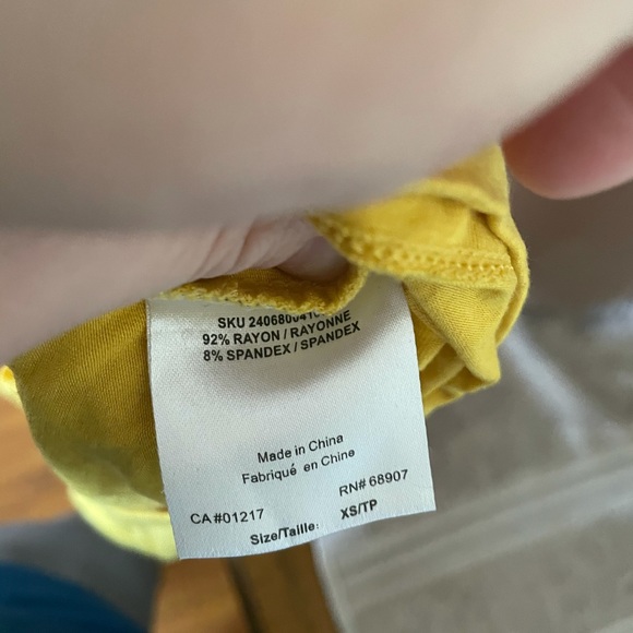 Two Tube Tops. - Picture 4 of 4